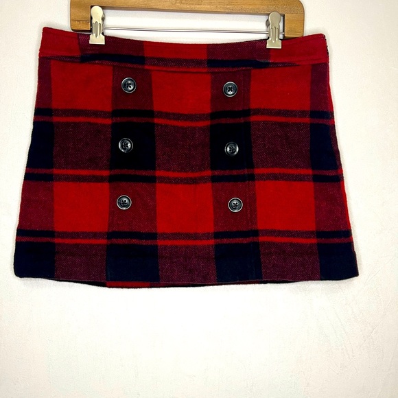GAP Vintage Y2K Preppy Wool Plaid Red and Black Skirt Women’s by Size 8 - Picture 1 of 4